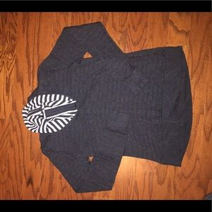 Lululemon pullover size 4